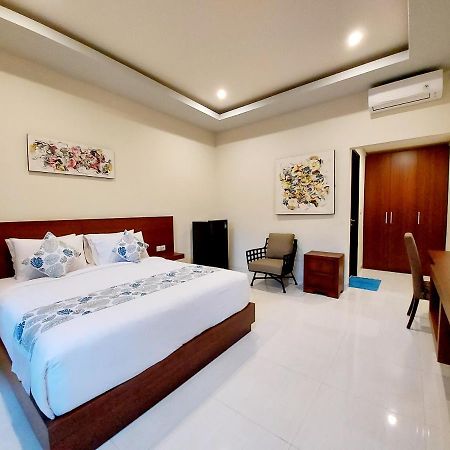 The New Moon Seminyak Exterior foto